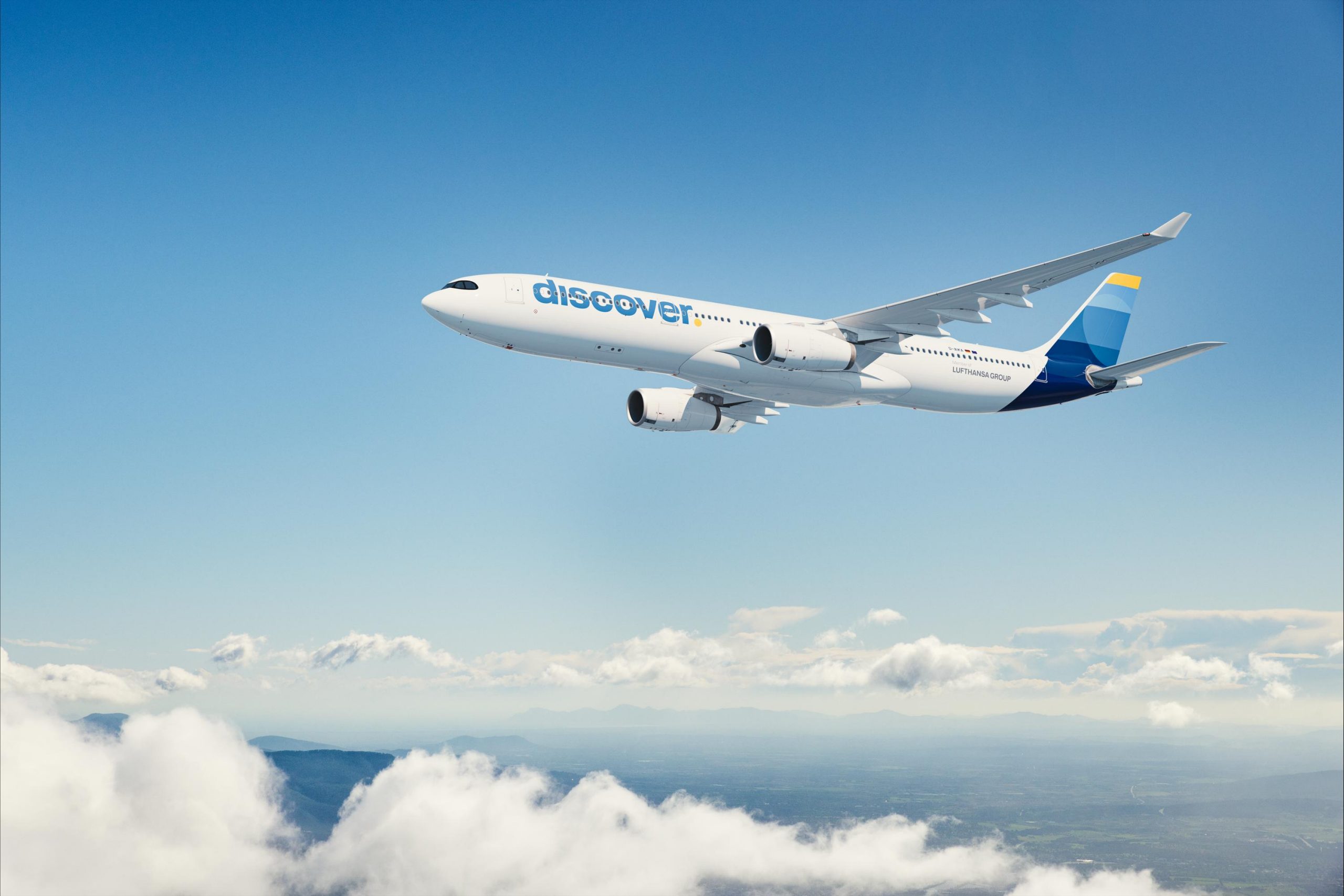 Book tickets online now and fly out into the world | Discover Airlines