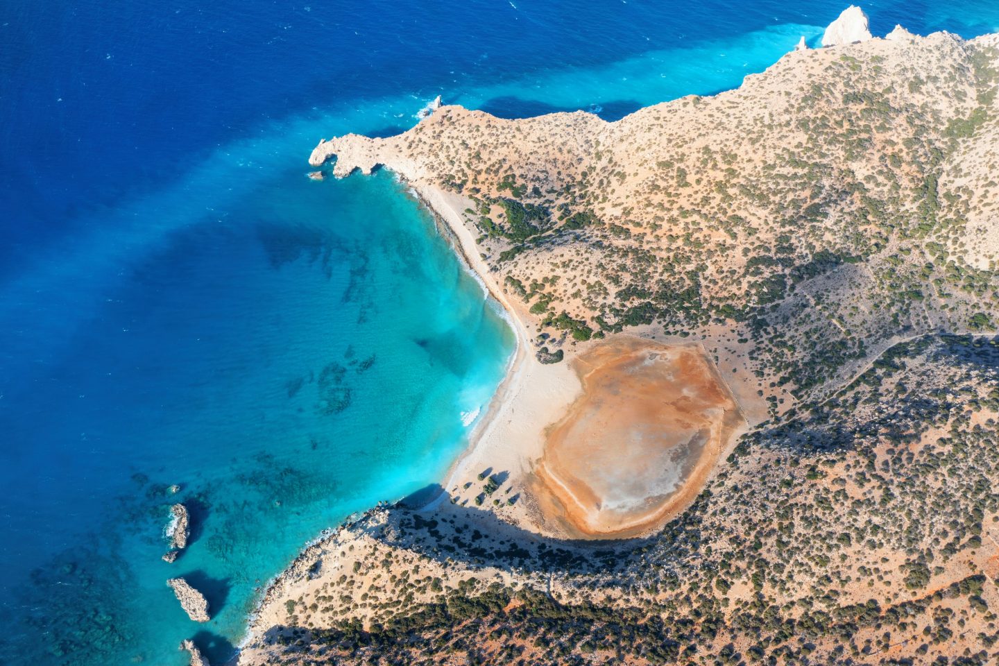 Sandstrand von oben auf Kreta