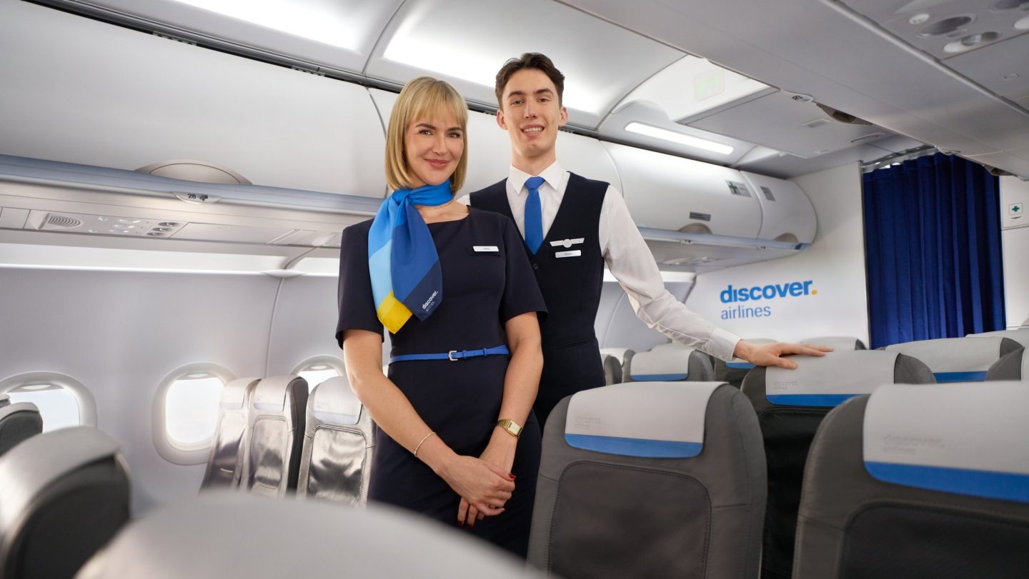 Discover Airlines crew member in an A320