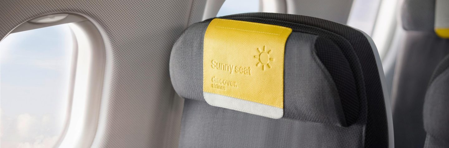 Discover Airlines Sunny Seat headrest cover