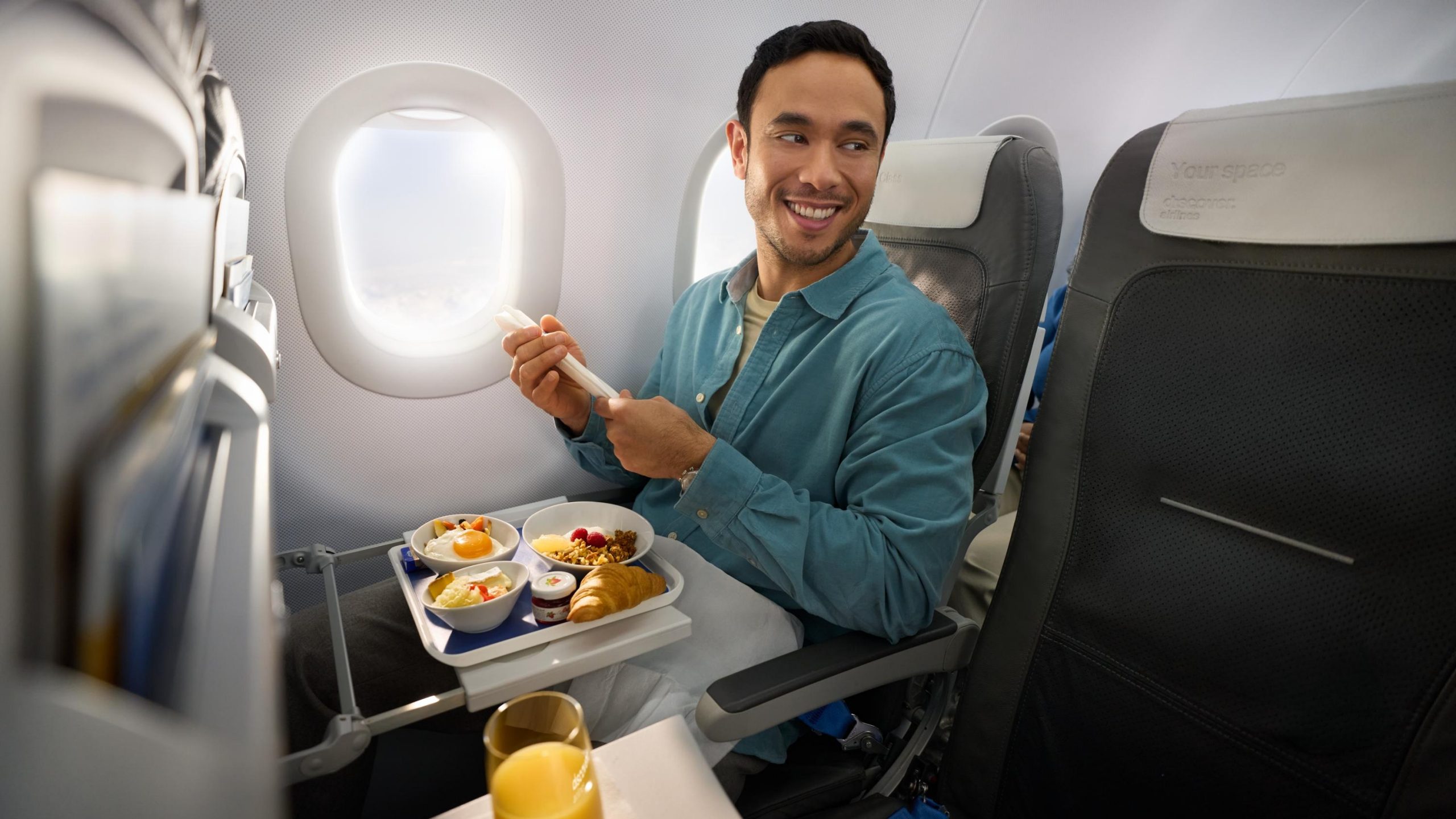 travel with taste: how airlines and railways raise the... Onboard services | Discover Airlines