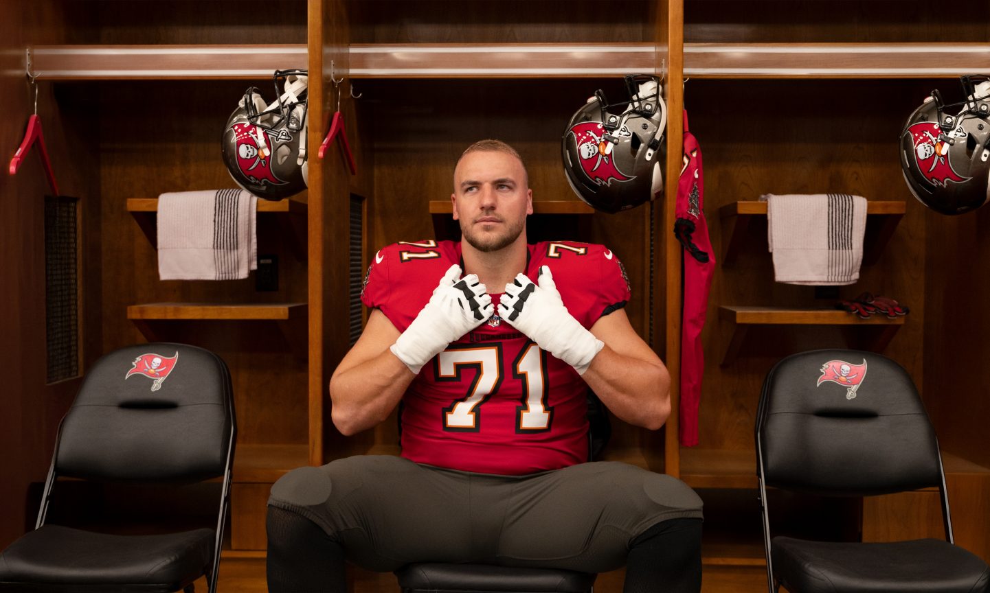 Lorenz Metz, joueur de football américain des Tampa Bay Buccaneers