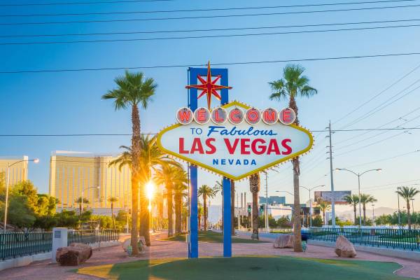 Ein Schild auf dem Welcome to fabulous Las Vegas steht