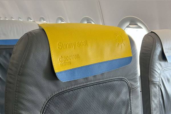 Discover Airlines Sunny Seat